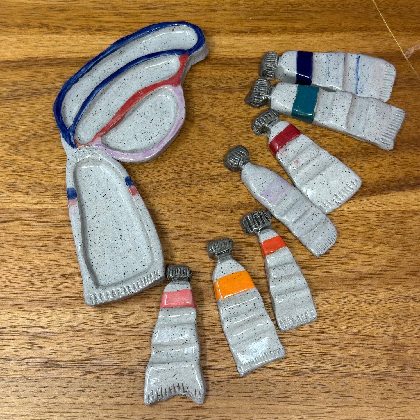 Gray tube brush rests